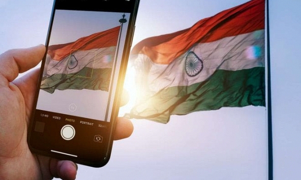 Sản lượng iPhone của Foxconn tại Ấn Độ giảm 50% do COVID-19