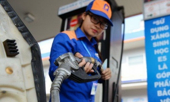 Giá xăng có thể tăng hơn 300 đồng/lít vào ngày mai 12/5