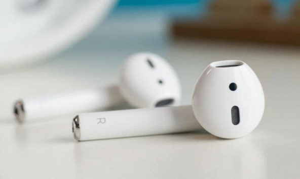 Mỹ thu giữ lô hàng AirPod giả  trị giá hơn 7 triệu USD