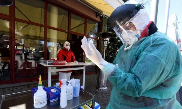 Úc tìm ra cách tiêu diệt 99,9% virus SARS-CoV-2 trong phổi người bệnh