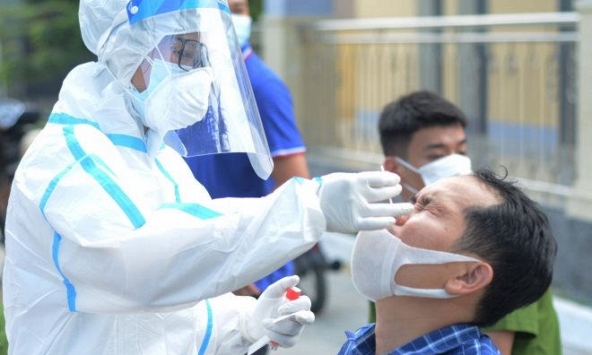 COVID-19 trưa 24/5: Thêm 33 bệnh nhân, tập trung ở Bắc Giang