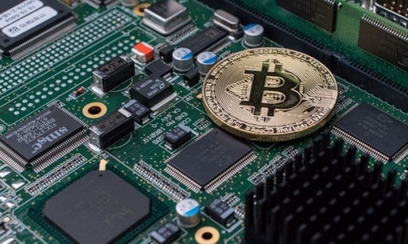 Iran ra lệnh cấm đào Bitcoin vì gây cúp điện liên miên