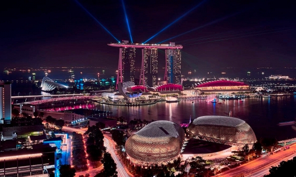 Giới siêu giàu châu Á đổ xô đến Singapore tránh dịch COVID-19