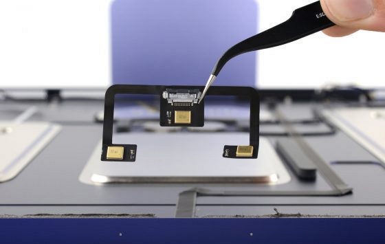 'Mổ bụng' iMac 24 inch M1 mới của Apple