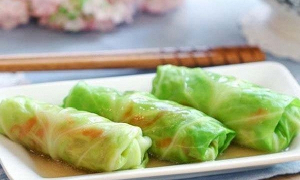 Món ngon mỗi ngày: Cách làm bắp cải cuộn thịt thanh mát ngày hè