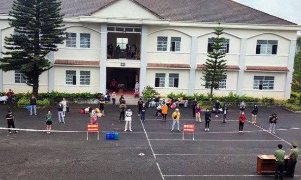 Lâm Đồng phát hiện 1 trường hợp đi cách ly tập trung thay cho F1