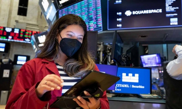 Chứng khoán Mỹ giảm nhẹ vào đầu tuần