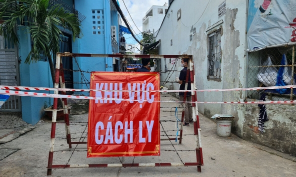 Quận Tân Phú, Gò Vấp, TP Thủ Đức, khẩn tìm người từng đến quán phở, nhà thuốc, Bách Hóa Xanh