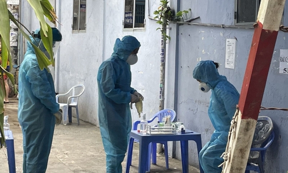 Hai mẹ con dương tính COVID-19 ở Hóc Môn có nguồn lây từ Hội thánh truyền giáo Phục Hưng