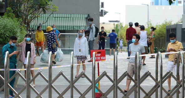 Phát hiện 12 ca dương tính COVID-19 trong cộng đồng, Bình Dương giãn cách xã hội Thị xã Tân Uyên