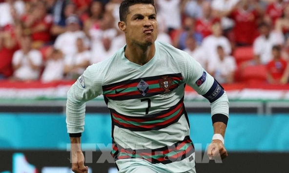 EURO 2020: Cuộc chiến thương hiệu phía ngoài sân cỏ