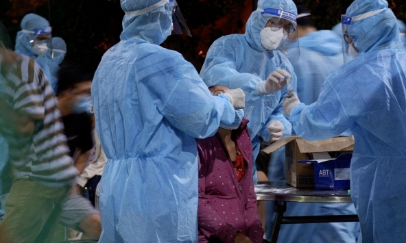 TP.HCM xét nghiệm toàn quận Bình Tân tầm soát COVID-19