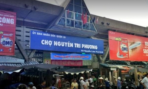 TP.HCM: Đóng cửa chợ Hoàng Hoa Thám, tìm người đến chợ Nguyễn Tri Phương