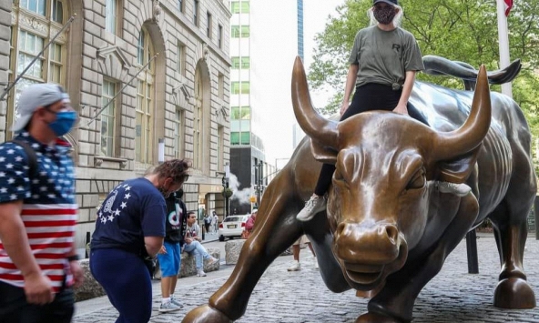 Chứng khoán Mỹ tiếp tục thăng hoa, S&P 500 tăng ngày thứ 7 liên tiếp