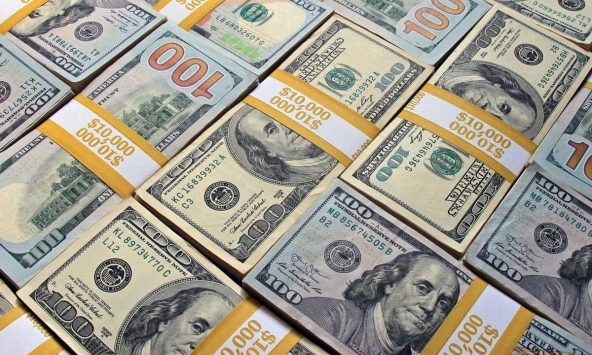 Đồng USD suy yếu do sức ép của giá vàng