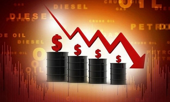 Giá xăng dầu giảm mạnh