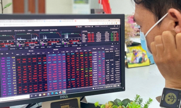 Nhận định chứng khoán tuần từ 12 - 16/7: Nhiều khả năng thị trường tiếp tục điều chỉnh