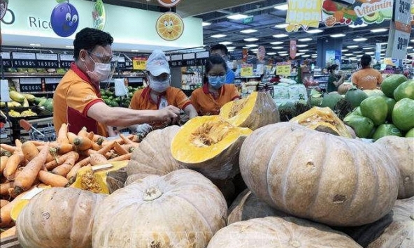 Hàng hoá tại các tỉnh phía Nam được cung ứng đủ và không tăng giá