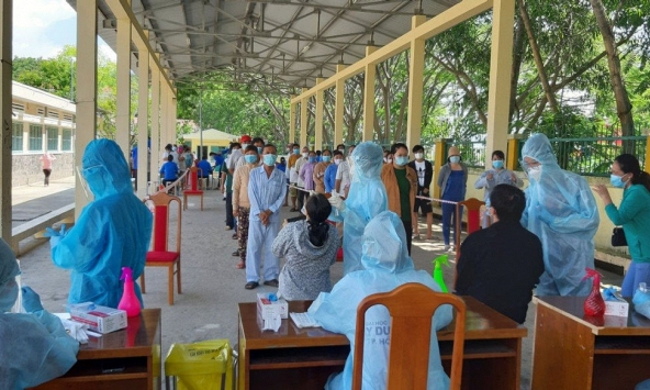 TP.HCM có 554 ca dương tính COVID-19 trong sáng 12/7