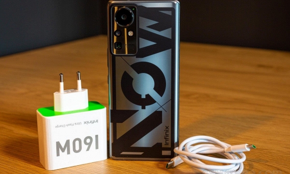 Infinix Concept 2021 với sạc nhanh 160W vừa được giới thiệu