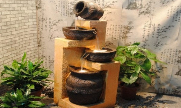 Thác nước phong thủy hợp với tuổi nào?