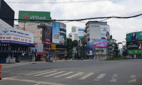 Gỡ bỏ gần 300 chốt kiểm soát dịch nội thành TP.HCM, chuyển sang xử lý lưu động