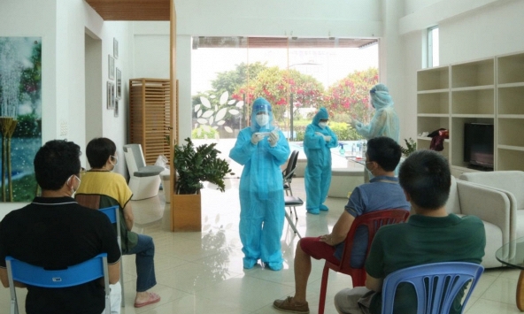 Số bệnh nhân COVID-19 tại TP.HCM lên 971 ca trong 6 giờ