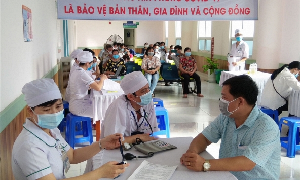 Phú Quốc tiêm vaccine COVID-19 cho toàn bộ người dân, chuẩn bị đón khách du lịch quốc tế vào tháng 10