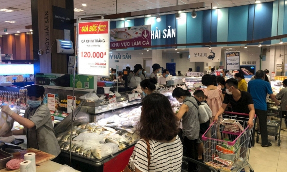 Giá trứng gia cầm tăng gấp đôi tại các chợ truyền thống