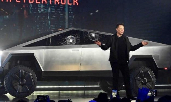 CEO Elon Musk thừa nhận Cybertruck của Tesla có thể thất bại