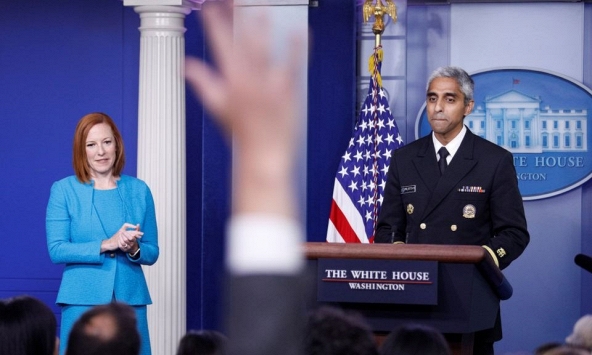 Mỹ chỉ trích Facebook không nỗ lực ngăn chặn tin giả về COVID-19