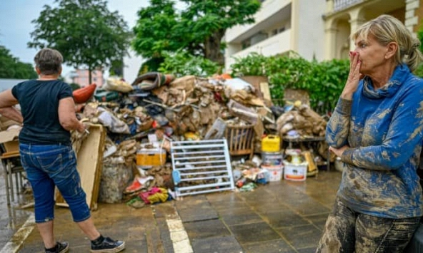 Những bức ảnh cho thấy lũ lụt thảm khốc ở Tây Âu