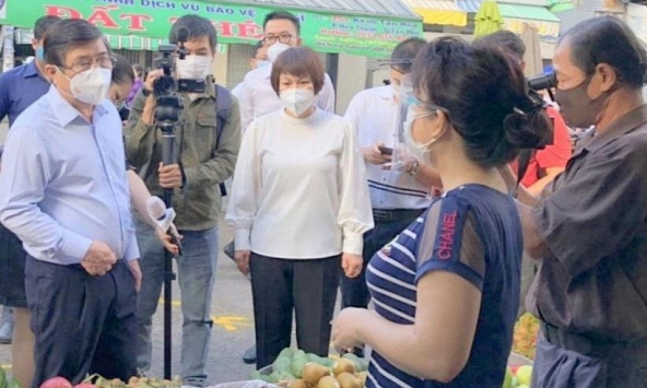 Tổ công tác tiền phương Bộ Công Thương và UBND TP.HCM kiểm tra cung ứng hàng hóa