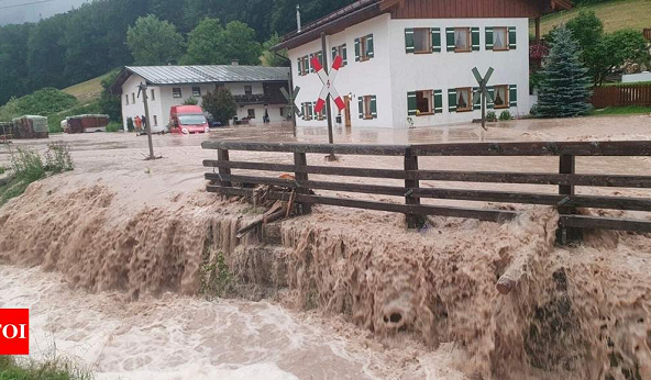 Lũ lụt tàn phá châu Âu, số người chết tiếp tục tăng lên