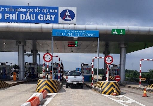 Dừng toàn bộ trạm thu phí ở các tỉnh đang thực hiện chỉ thị 16