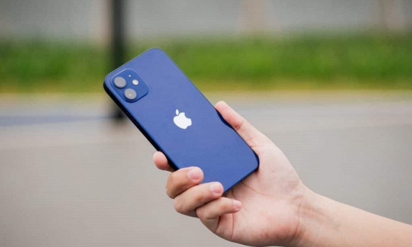 LG sẽ bắt đầu bán iPhone tại Hàn Quốc từ tháng tới