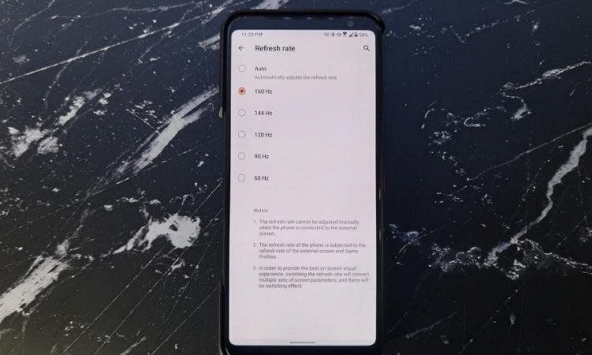 Smartphone màn gập 120Hz là xu hướng của nửa cuối năm 2021?