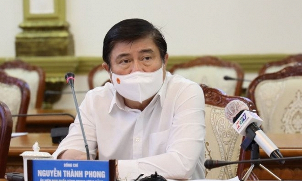 Người dân TP.HCM không được ra đường sau 18h từ ngày 26/7 