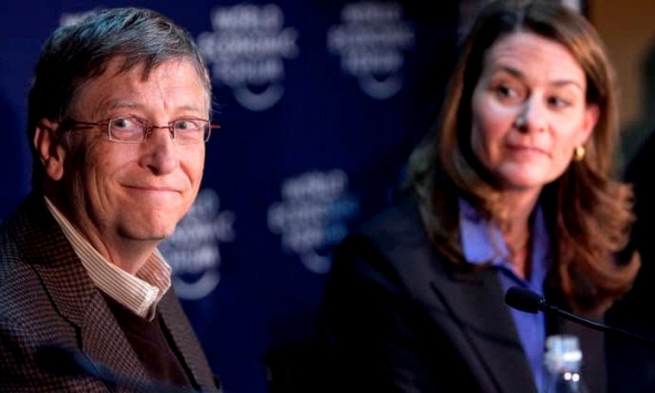 Bill Gates và Melinda French Gates chính thức ly hôn