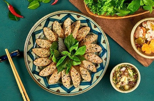 Món ngon mỗi ngày: Cách làm dồi ốc lá chúc
