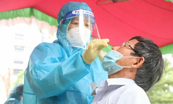 Thêm 3.794 ca mắc COVID-19 vào sáng 7/8