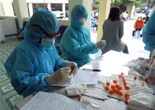 Ghi nhận thêm 4.937 ca nhiễm COVID-19 trong nước tại 23 tỉnh, thành