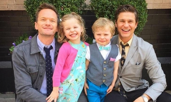 Những đứa trẻ được nuôi dạy bởi cặp vợ chồng đồng tính có hạnh phúc?