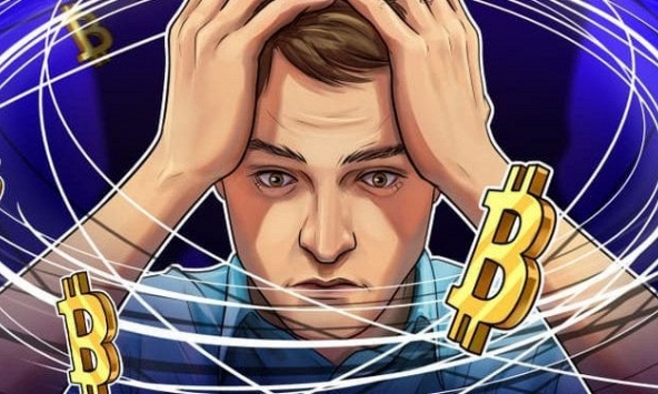 Giá Bitcoin đạt 32.300 USD, chỉ số sợ hãi tiền ảo giảm mạnh