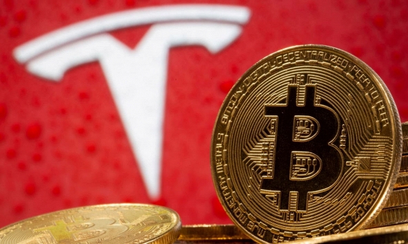 Thị trường tiền ảo chìm trong sắc đỏ: Bitcoin rơi khỏi ngưỡng 50.000 USD, Ethereum về 3.700 USD