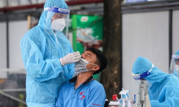 Nam nhân viên giao hàng Now food mắc COVID-19, Hà Nội thêm 41 ca