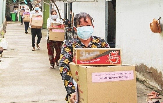 Người lao động khó khăn tại TP.HCM sẽ được hỗ trợ gạo, tiền ăn, tiền trọ