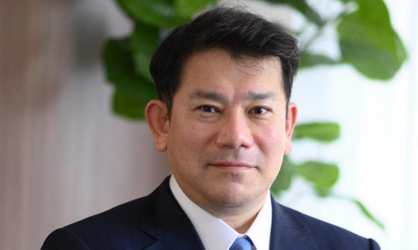 Người sáng lập viện dưỡng lão trở thành tỷ phú khi các bệnh viện của Nhật Bản quá tải vì COVID-19