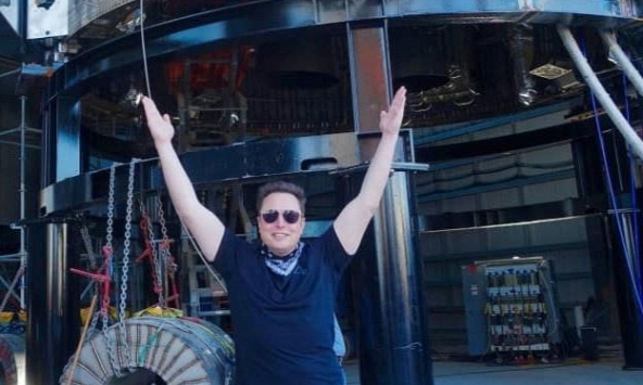 Elon Musk: SpaceX đã vận chuyển 100.000 thiết bị đầu cuối Starlink