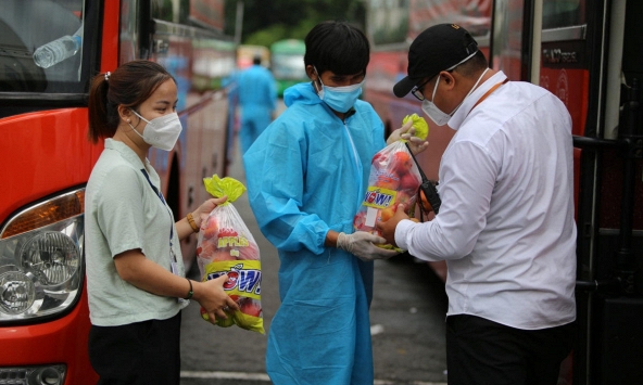 Phú Yên tiếp tục đón hàng trăm người về quê